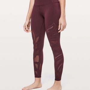NWT LULULEMON REVEAL TIGHT